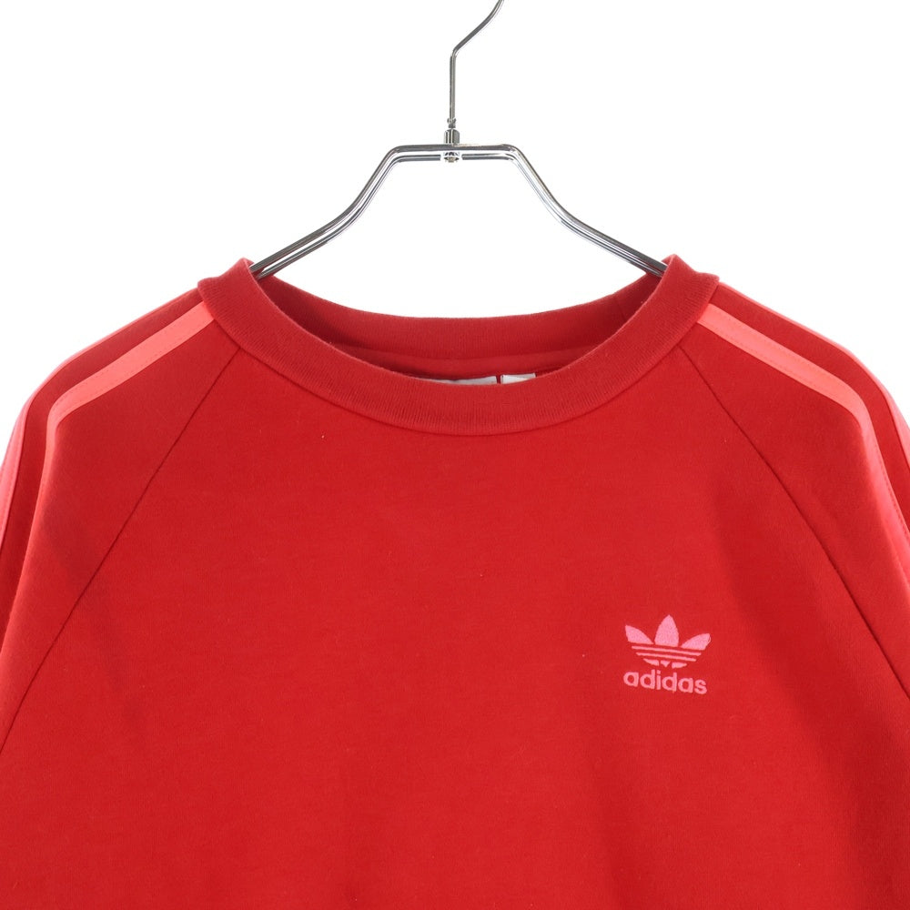 adidas(アディダス) 3 Stripes CREW S ロゴ刺繍 クルーネックスウェットトレーナー レッド EJ9693