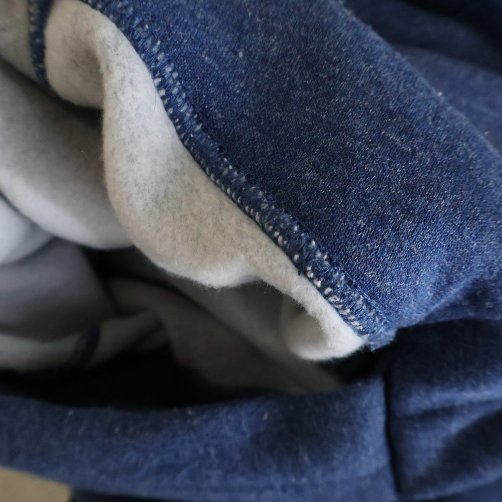 THE NORTH FACE(ザノースフェイス) アームスクエアーロゴデザイン カンガルーポケット フーデッド スウェット パーカ ブルー NT61835