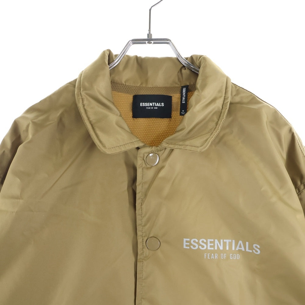 FEAR OF GOD ESSENTIALS(フィアオブゴッド エッセンシャルズ) バックロゴパッチ コーチジャケット ブラウン