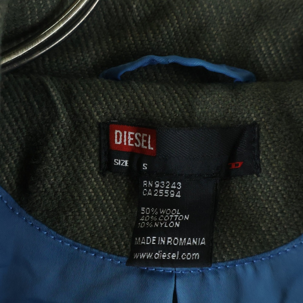 DIESEL(ディーゼル) 切りっぱなし 袖ワッペンデザイン ウール ダブルロングコート カーキ
