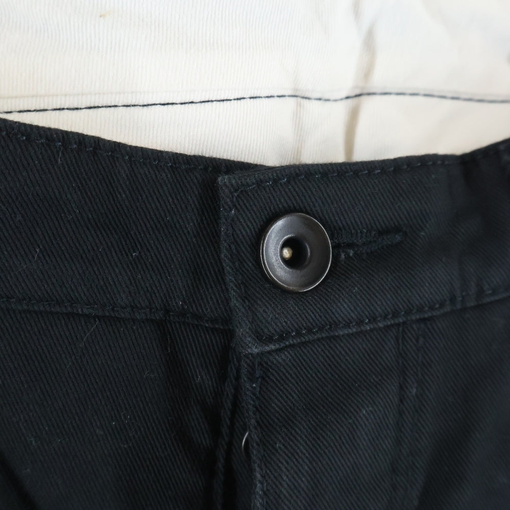 KAZUYUKI KUMAGAI ATTACHMENT(カズユキクマガイ アタッチメント) マルチポケット ボタンフライ コットン ストレートパンツ ブラック KP42-107