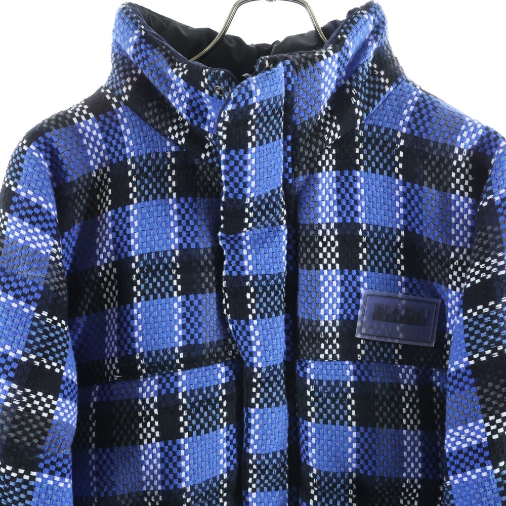 NAPA by Martine Rose(ナパ マーティンローズ) ロゴプレートデザイン リバーシブル チェック柄 ジップアップ ダウンジャケット ブルー NOYI6M