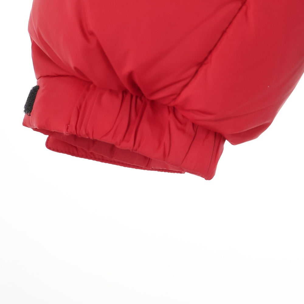 acme' de la vie(アクメ ド ラ ビ) 胸ロゴエンブロイダリー ジップアップダウンジャケット レッド