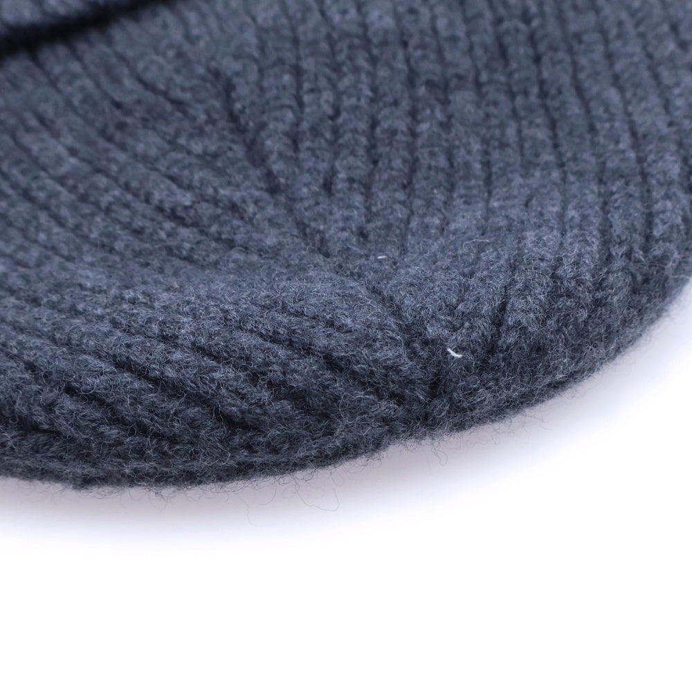 AMI Alexandre Mattiussi(アミアレクサンドルマテュッシ) Ami de Coeur Beanie ハートロゴ刺繍 メリノウールニットビーニー ニット帽 帽子 グレー BFUHA116.018