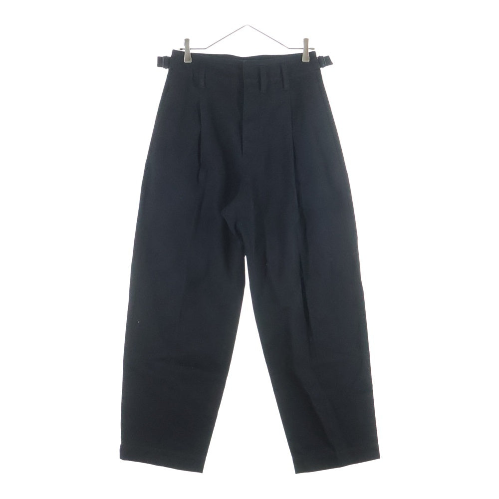 LEMAIRE(ルメール) 25SS PLEATED CARROT PANTS プリーツ キャロットパンツ サイドアジャスター付チノパンツ ブラック PA1194 LF1365