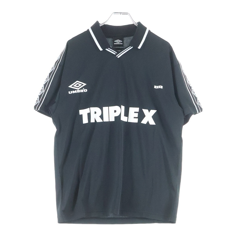 GOD SELECTION XXX(ゴッドセレクショントリプルエックス) ×UMBRO TRIPLE X アンブロ フロントロゴ 半袖ゲームシャツ ブラック GX-A25-UCS-01
