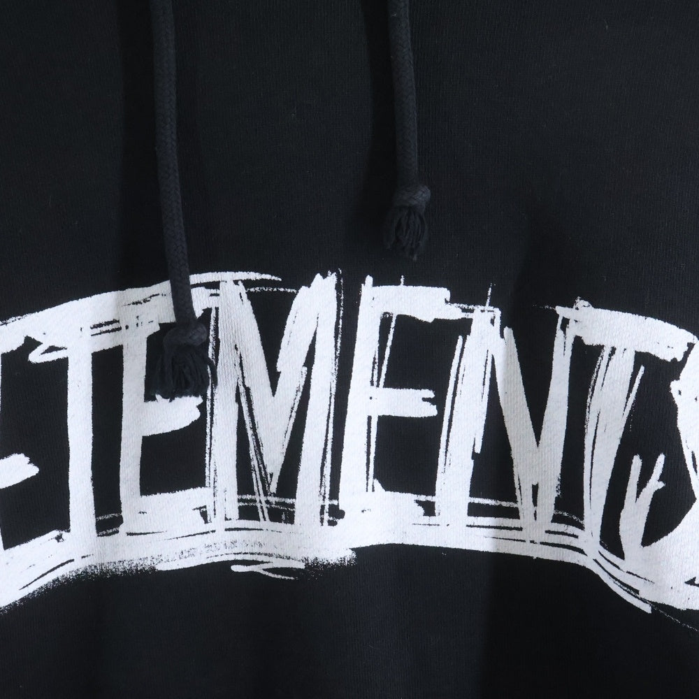 VETEMENTS(ヴェトモン) 21AW WORLD TOUR LOGO HOODIE ワールドツアー ロゴプリント フーディー プルオーバーパーカー ブラック UA52TR910W