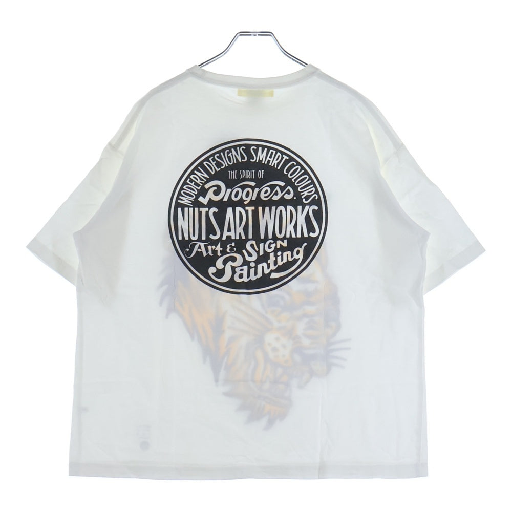 NUTS ART WORKS(ナッツアートワークス) デザインプリント クルーネック半袖Tシャツ カットソー ホワイト