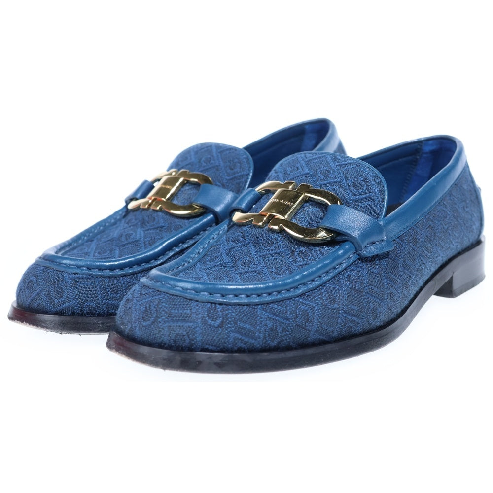Salvatore Ferragamo(サルヴァトーレ フェラガモ) SALVATORE GANCINI MOCCASIN LOAFER サルバトーレ ガンチーニ モカシン ペイズリー ポインテッドトゥ ビットローファー ブルー レディース
