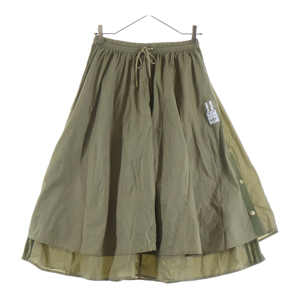 adidas(アディダス) ADIBREAK SKIRT アディブレイク サイドボタンスリット ナイロンスカート グリーン レディース HC6567