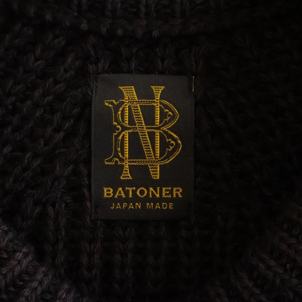 BATONER(バトナ―) SIGNATURE CREW NECK シグネチャー リブニット クルーネックセーター ブラウン BN-23FM-030