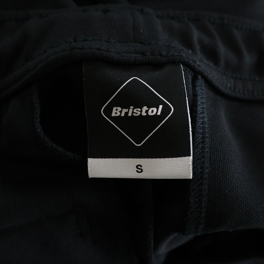 F.C.R.B./F.C.Real Bristol/FCRB(エフシーアールビー/エフシーレアルブリストル) 25SS TRAINING TRACK PANTS ロゴパッチ サイドライン トレーニング トラックパンツ ブラック FCRB-250064