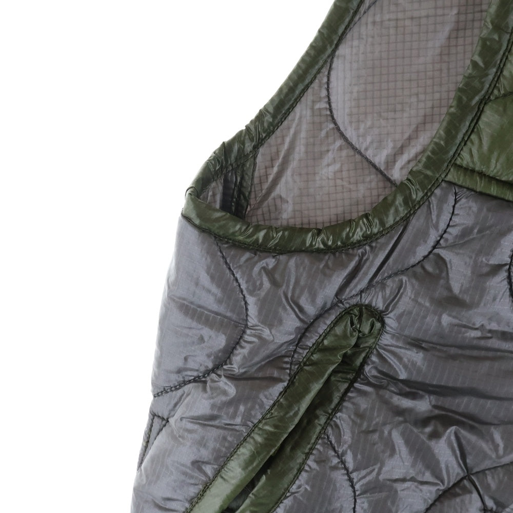 COMME des GARCONS HOMME DEUX(コムデギャルソン オムドゥ) 25AW AD2025 キルティング ジップアップナイロンベスト グレー/カーキ DP-V021