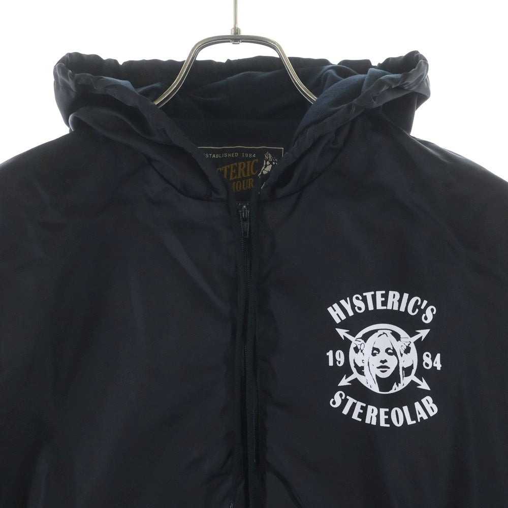 HYSTERIC GLAMOUR(ヒステリックグラマー) ナイロン ロゴプリント ハーフジップ プルオーバーフーデッドジャケット ブラック 02173AB07