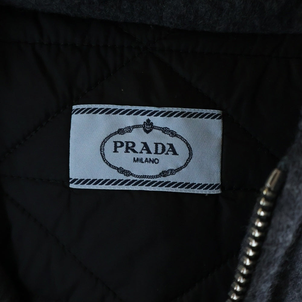 PRADA(プラダ) トライアングルロゴ カシミヤ混 バージンウール ジップアップ フーデッドジャケット グレー 138574