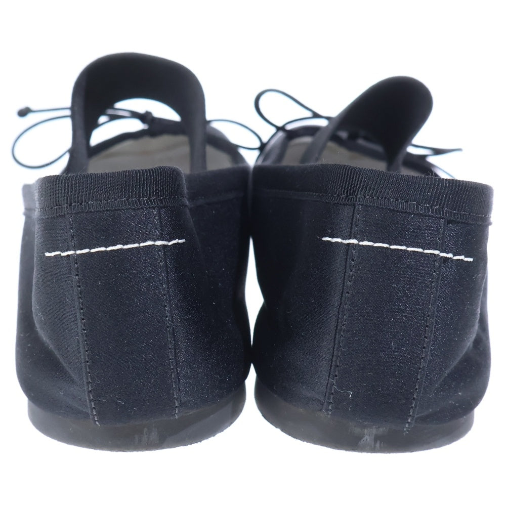 MM6 Maison Margiela(エムエムシックスメゾンマルジェラ) 24SS アナトミック リボンデザイン バレエ シューズ ブラック S59WZ0093