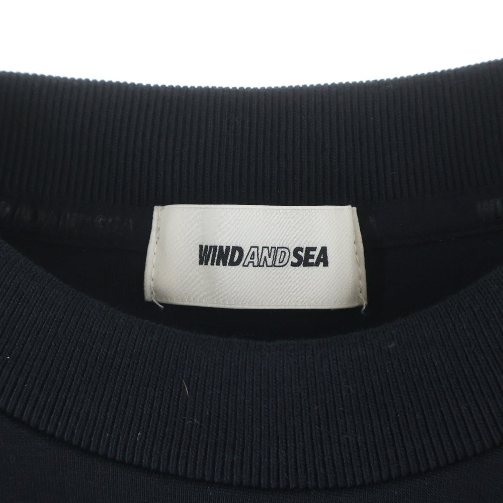 WIND AND SEA(ウィンダンシー) Loose Fit Crewneck Sweat Shirt ルーズフィット ロゴプリント クルーネックスウェットシャツ トレーナー ブラック WDS-O-CLN-26-Q1-CS-02