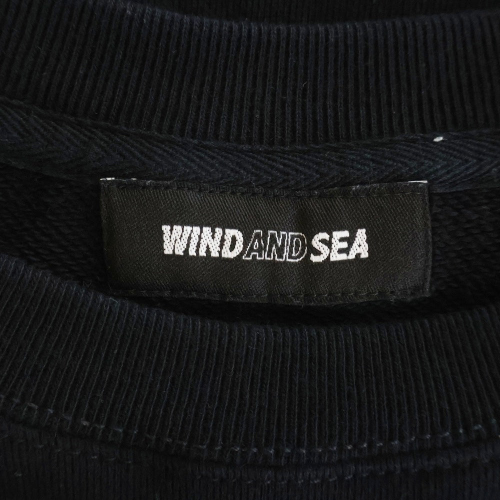WIND AND SEA(ウィンダンシー) METALLIC CREWNECK SWEATSHIRT メタリック ロゴプリント クルーネックスウェットシャツ トレーナー ブラック WDS-O-CLCS-25-Q3-CS-01