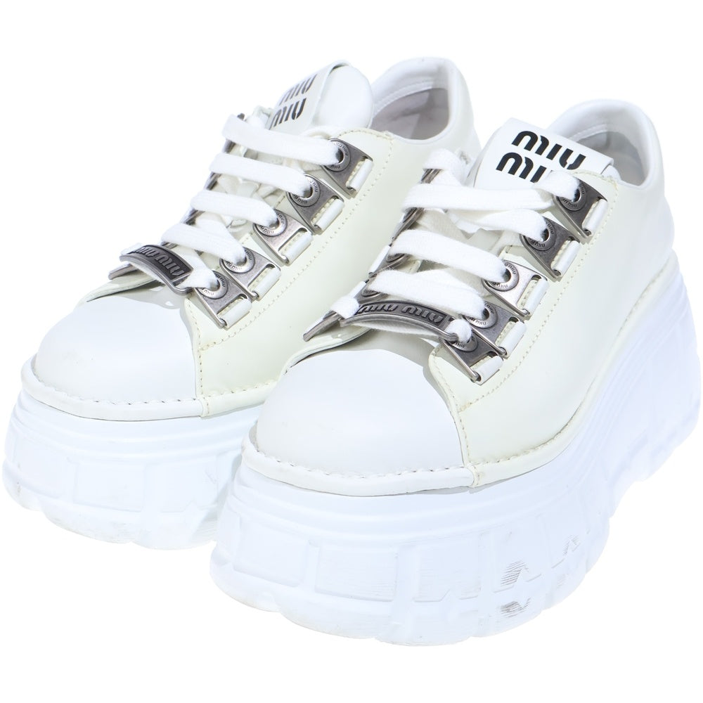 miumiu(ミュウミュウ) レースアップ レザーダービーシューズ ローカットスニーカー レディース ホワイト 5E679D