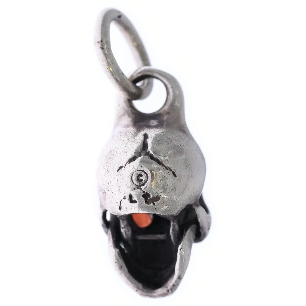 Leathers and Treasures(レザーズアンドトレジャーズ) SKULL アイストーン スカルモチーフ ネックレストップ シルバー