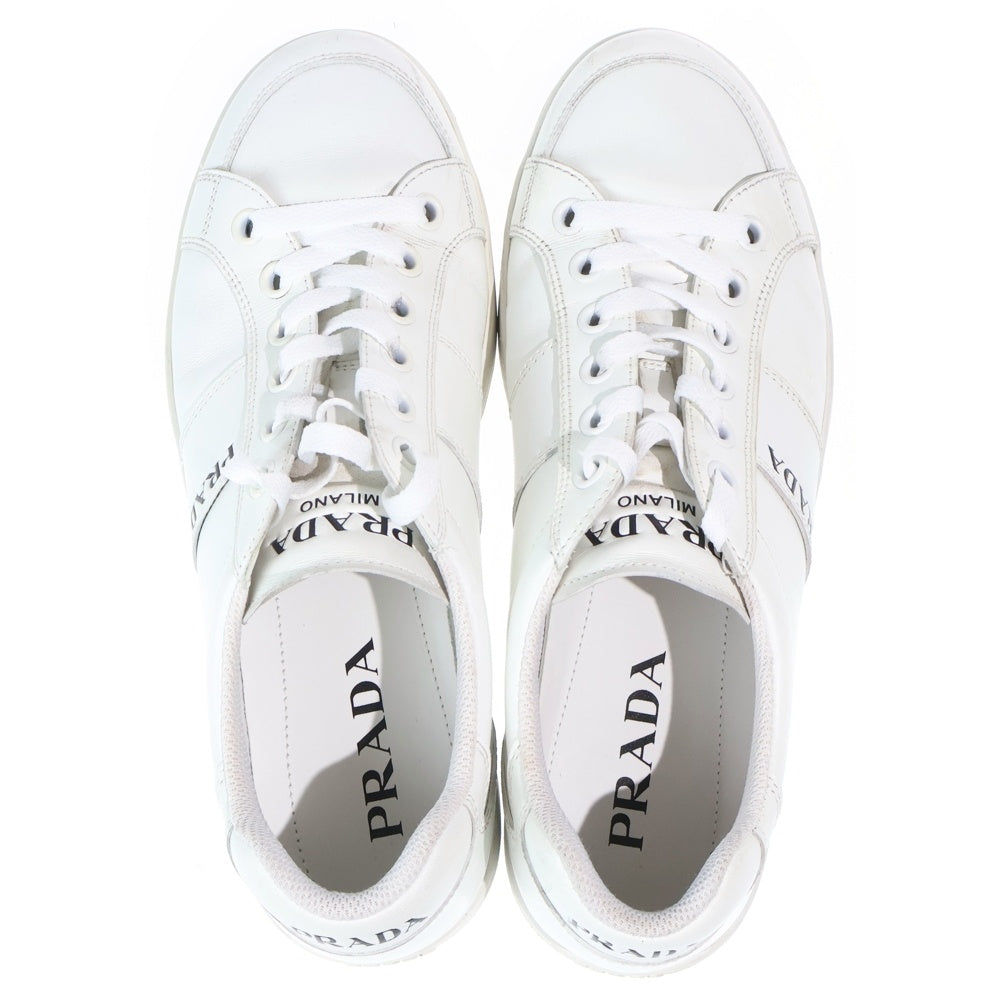 PRADA(プラダ) ロゴ レースアップ レザーローカットスニーカー ホワイト 2EG 391