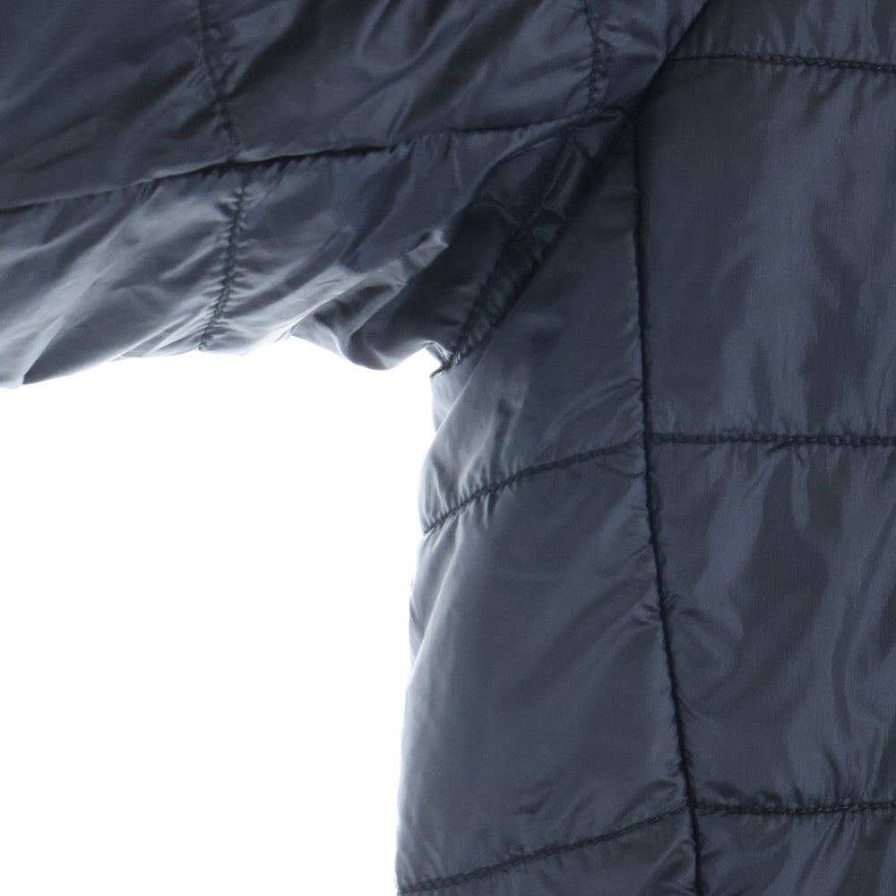 SALOMON(サロモン) OUTLINE HOODED BLOUSON アウトライン フーデッド アームロゴプリント ブルゾン ブラック LC2121700