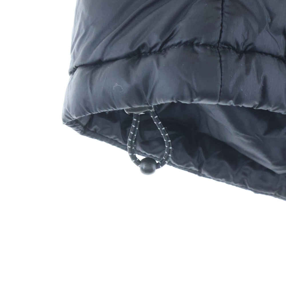 SALOMON(サロモン) OUTLINE HOODED BLOUSON アウトライン フーデッド アームロゴプリント ブルゾン ブラック LC2121700