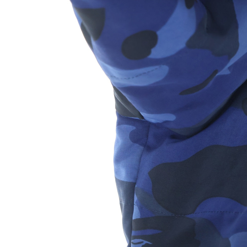 A BATHING APE(アベイシングエイプ) カモ柄 ファーフーデッドダウンジャケット ブルー