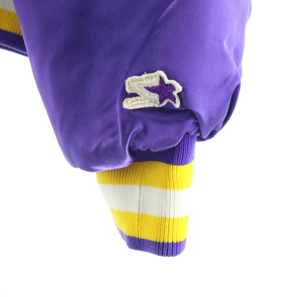 NO BRAND(ノーブランド) NFL by STARTER PROLINE MINNESOTA VIKINGS スターター プロライン ミネソタ バイキングス エンブロイダリーデザイン ナイロン スタジアム ジャケット パープル