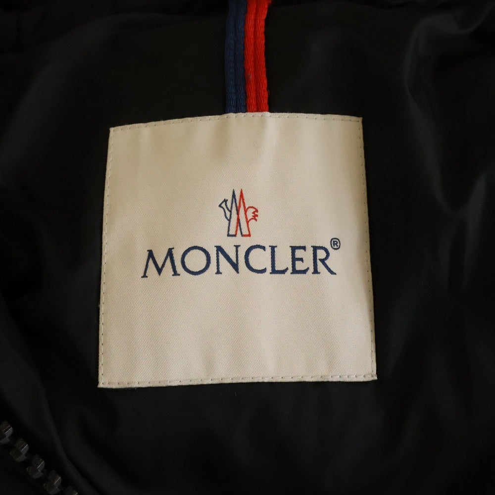 MONCLER(モンクレール) 19AW TALEV タレヴ アームロゴワッペン ダウンコート ジャケット ブラック レディース E20934937085 C0063