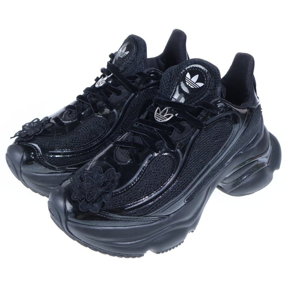 adidas(アディダス) OZVENUZ オズヴィーナス トレフォイルロゴチャーム ローカットスニーカー レディース ブラック US7.5/24.5cm HQ2677
