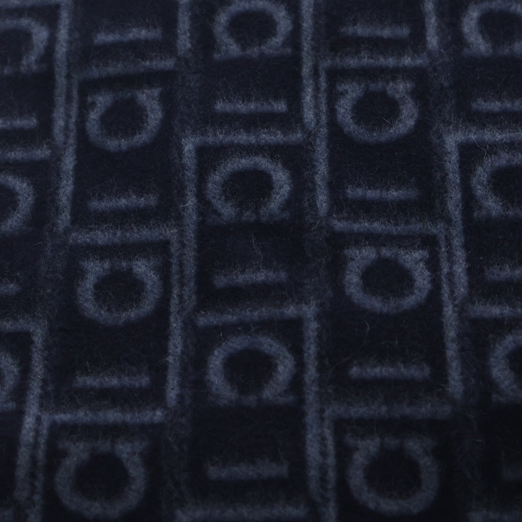 Salvatore Ferragamo(サルヴァトーレ フェラガモ) Monogram Scarf モノグラム 総柄 ウール混 フリンジマフラー ストール ネイビー 779247 レディース