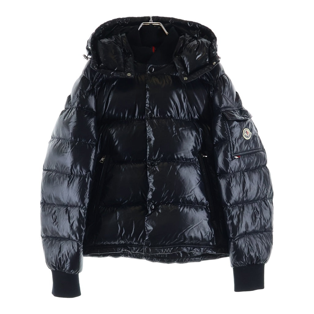 MONCLER モンクレール 24AW MALJASSET 袖ロゴワッペン フーデッド ジップアップダウンジャケット ブラック J20911A00006 MONCLER(モンクレール) 24AW MALJASSET 袖ロゴワッペン フーデッド