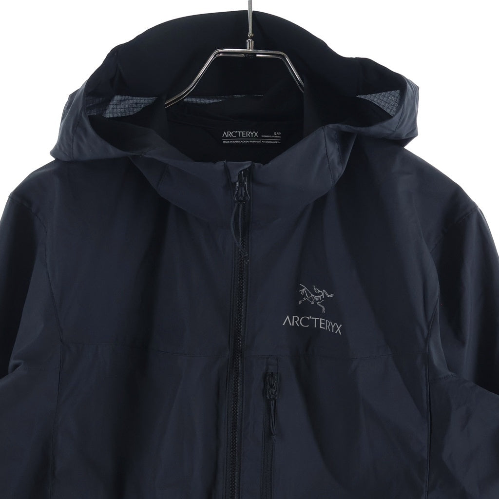ARC'TERYX(アークテリクス) Squamish Hoody Women's スコーミッシュ フーデッドナイロンジャケット レディース ブラック X000006946