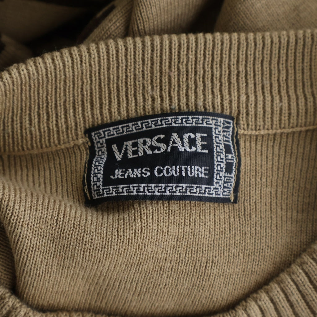 VERSACE JEANS COUTURE(ヴェルサーチジーンズクチュール) メデューサロゴエンブロイダリー バロックパターン プルオーバーニットセーター ベージュ