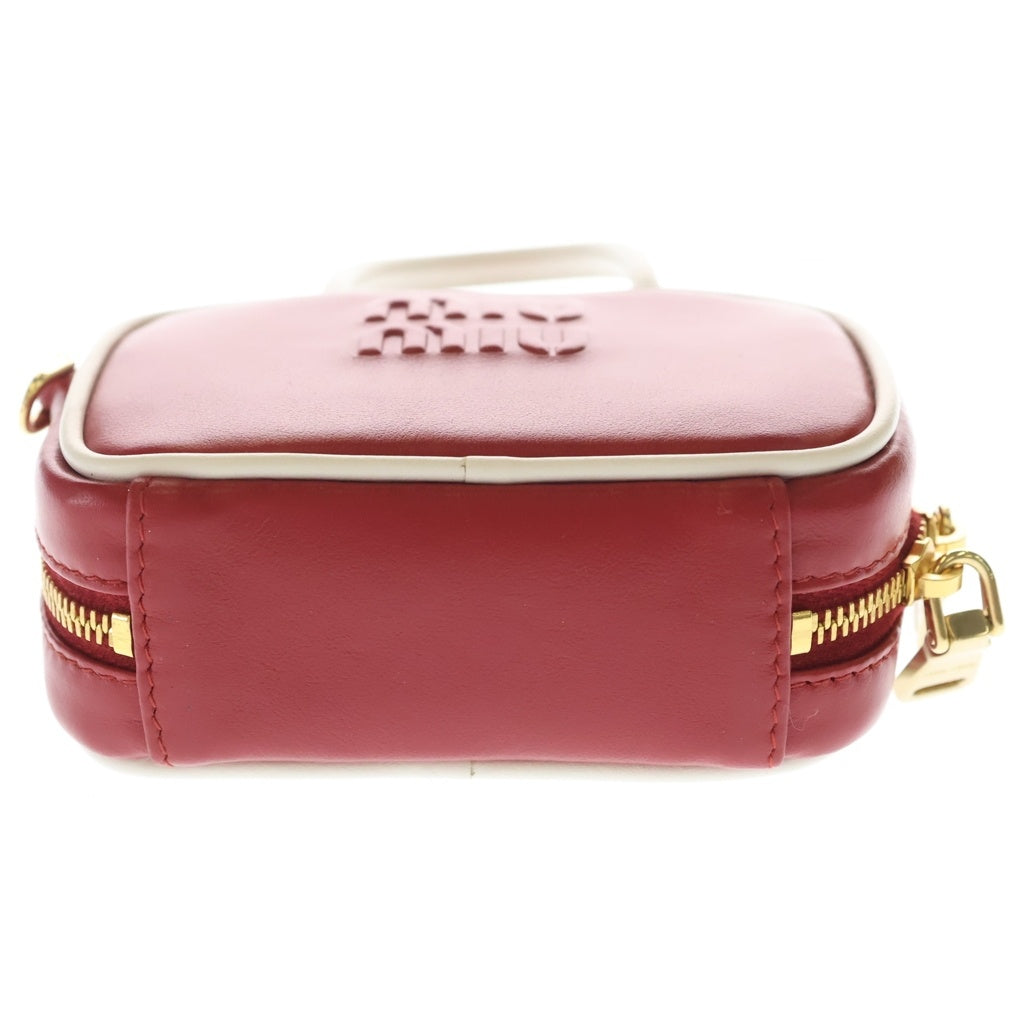 miumiu(ミュウミュウ) BEAU LEATHER MICRO-BAG ボー ロゴエンボス加工 マイクロバック レザーチャーム キーホルダー レッド/ホワイト 5NR020 レディース