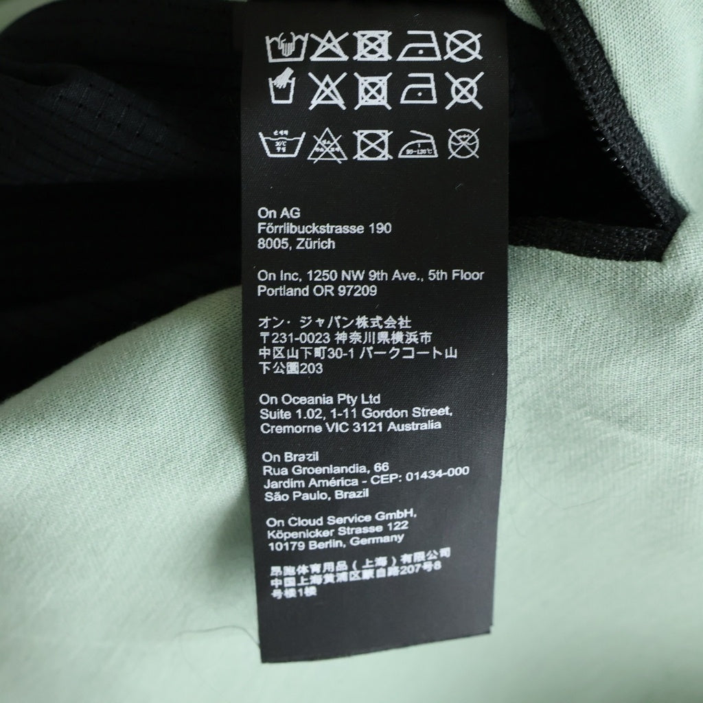 On(オン) SWEATSHIRT ON ZIPPED HOODIE 袖ロゴパッチ ジップアップスウェットパーカー フーディー グリーン 139.01081