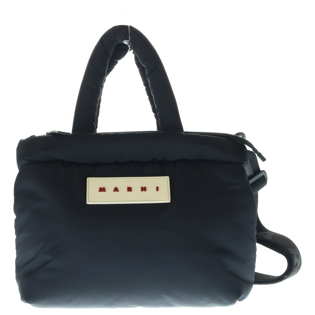 MARNI(マルニ) Puff E/W ラバーロゴパッチ 2WAY ナイロンパデッド パフトート ハンドバッグ ショルダーバッグ ブラック BMMP0131U2 P8068 レディース