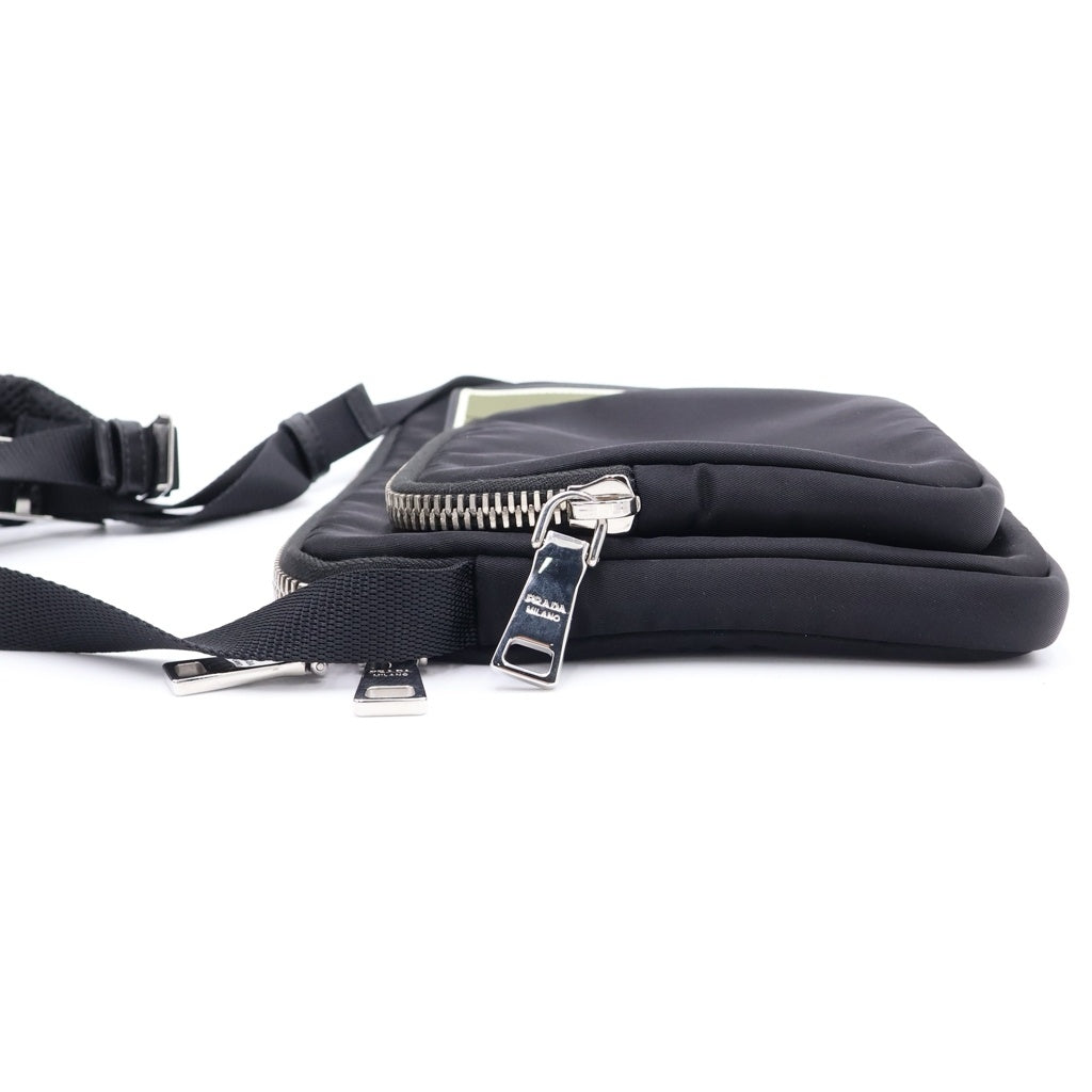 PRADA(プラダ) TESSUTO POCKET ラバーロゴ テスートナイロン ポケット ショルダーバッグ ブラック 2VH088 レディース