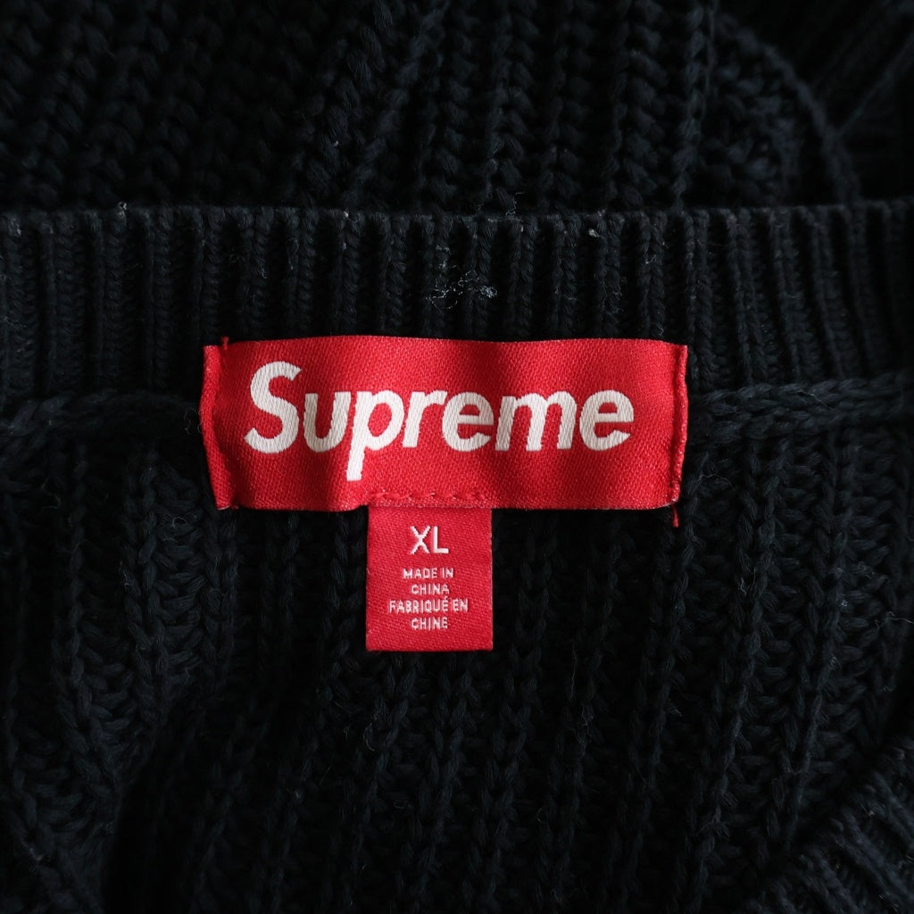 SUPREME(シュプリーム) 25SS Old English Printed Sweater オールドイングリッシュロゴプリント クルーネックニットスウェット セーター ブラック
