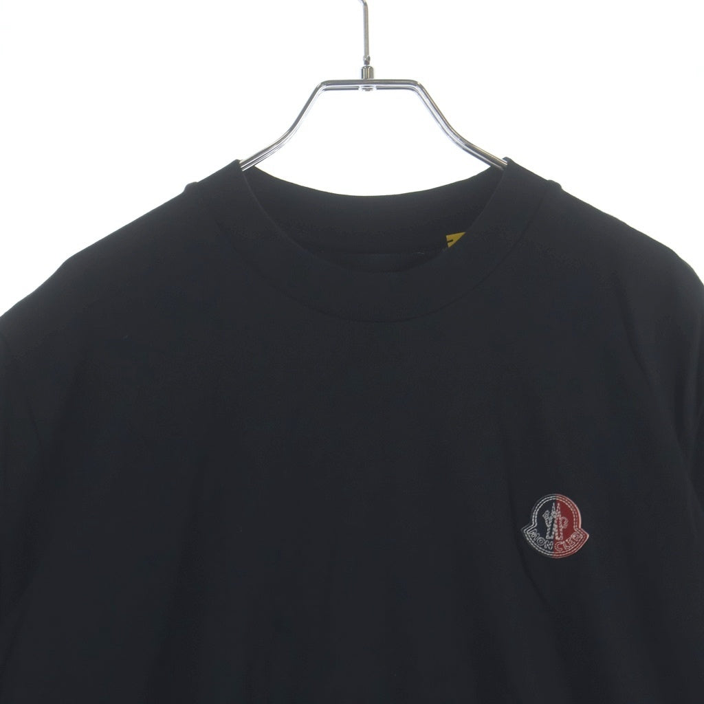 MONCLER(モンクレール) 22AW T-SHIRT SS ロゴワッペン クルーネック半袖Tシャツ カットソー ブラック H20928C00007