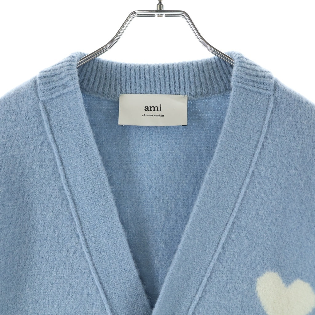 AMI Alexandre Mattiussi(アミアレクサンドルマテュッシ) 26SS 胸ハートロゴ アルパカウールカーディガン ブルー UKC365.KN0135
