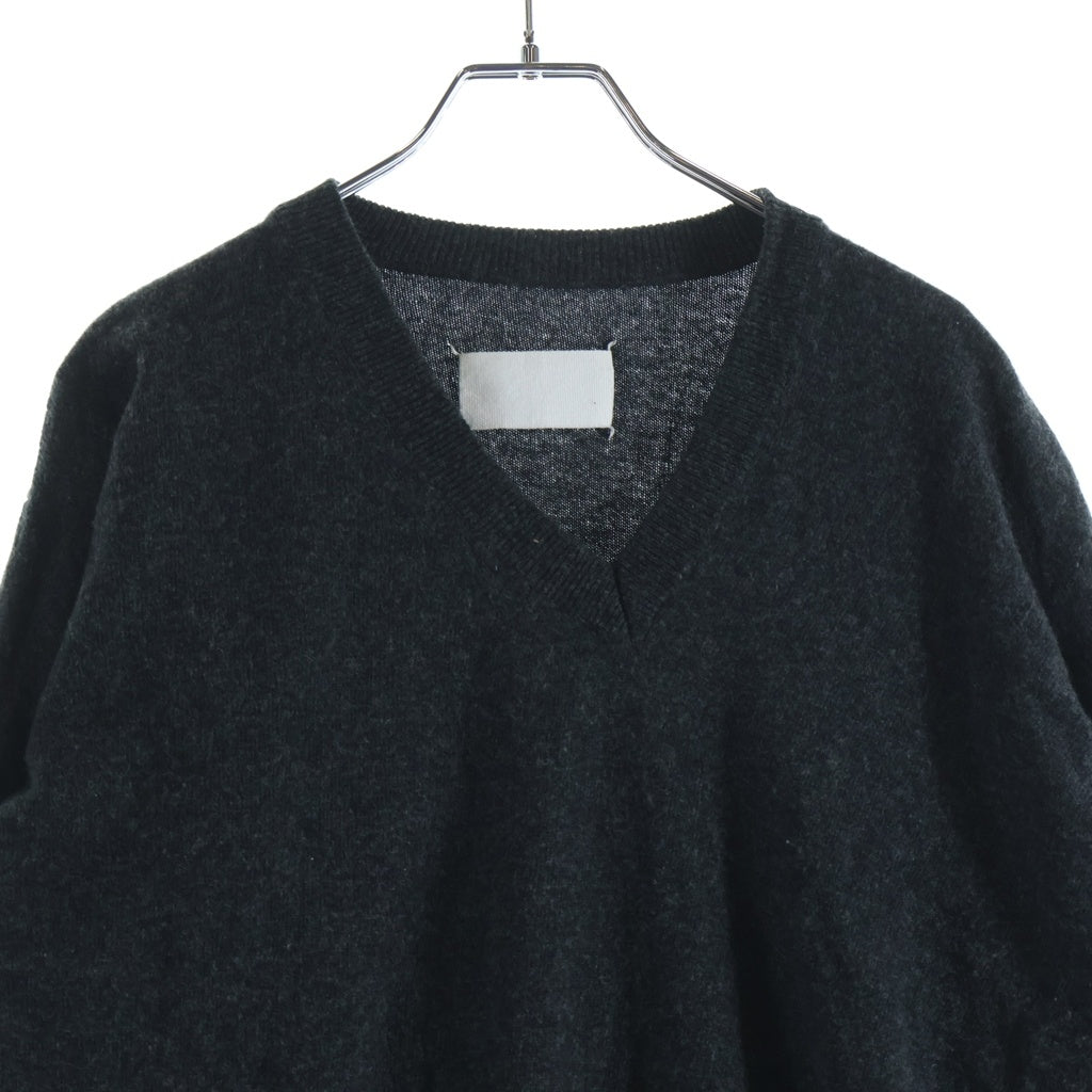 Maison Martin Margiela(メゾンマルタンマルジェラ) 本人期 イタリア製 アシンメトリー ウール Vネックニットセーター グレー 31 YM113