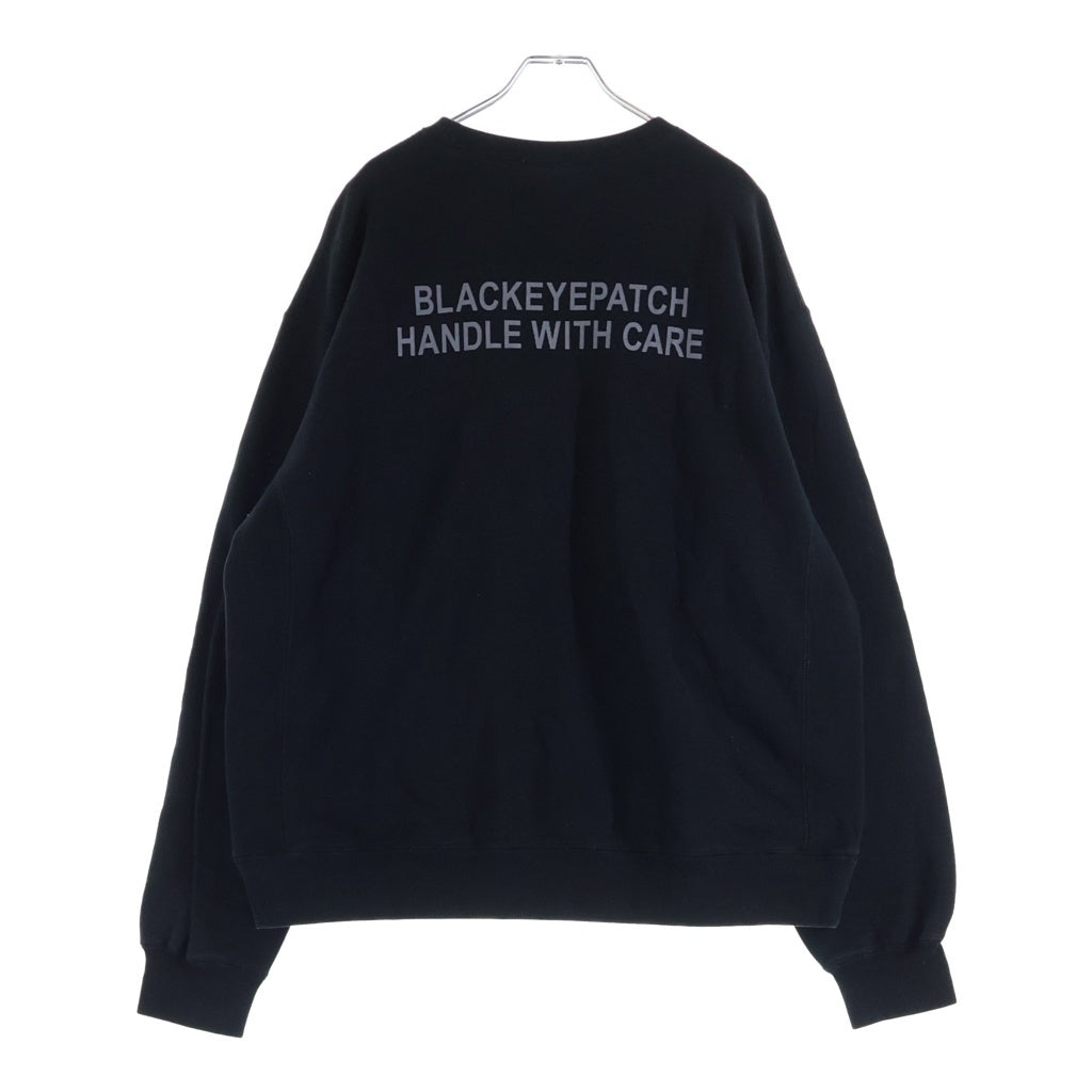 THE BLACK EYE PATCH(ブラックアイパッチ) HANDLE WITH CARE CREW SWEAT LHP限定 ハンドルウィズケア クルーネックスウェットシャツ トレーナー ブラック