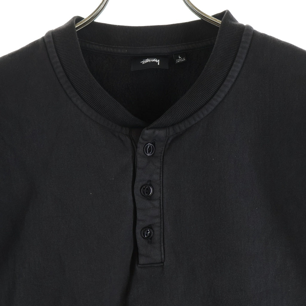STUSSY(ステューシー) SWEATSHIRT ヘンリーネック プルオーバースウェットシャツ トレーナー ブラック