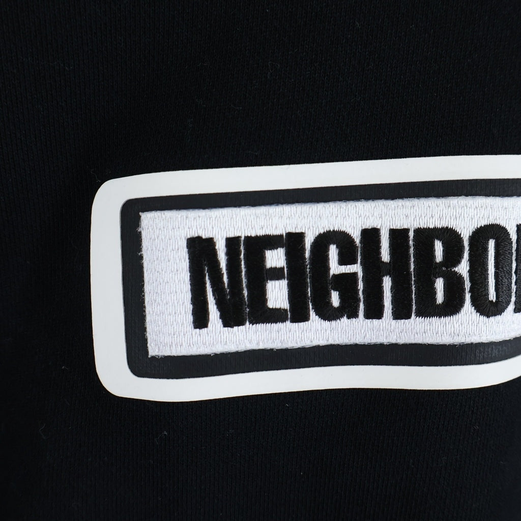 NEIGHBORHOOD(ネイバーフッド) 23AW ×DELUXE SWEATSHIRT LS ロゴプリント デラックス クルーネックスウェット トレーナー ブラック 23244DDN-CSM01S