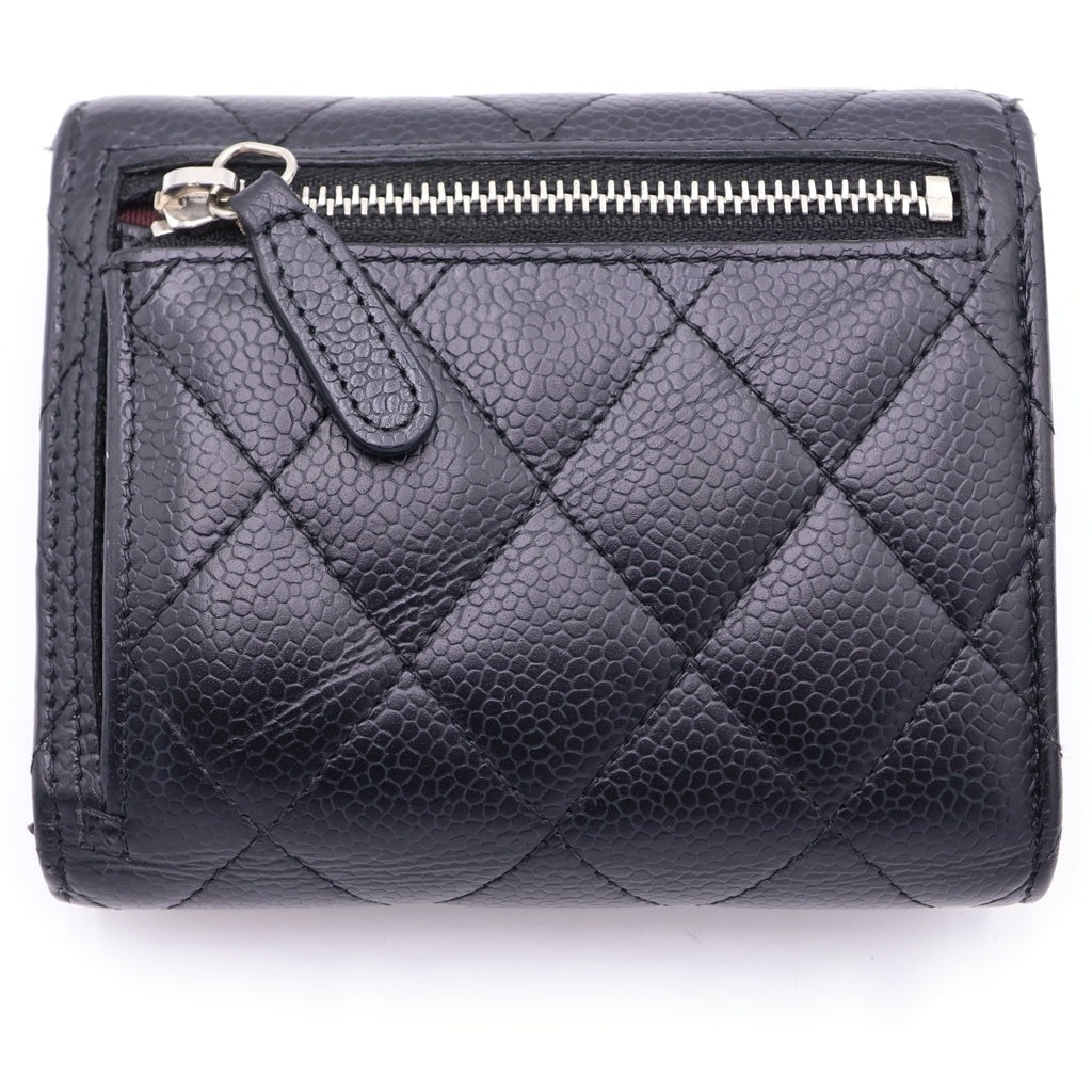 CHANEL(シャネル) マトラッセ キャビアスキン クラシック スモール フラップウォレット 三つ折り財布 ブラック レディース