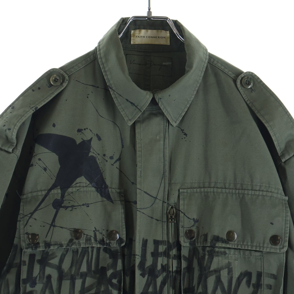 FAITH CONNEXION(フェイスコネクション) MULTIPOCKET PARKA マルチポケットパーカー ペイント加工 ジップアップジャケット カーキ X1200T76TZZ