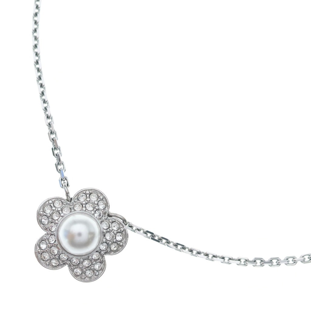 SWAROVSKI(スワロフスキー) ×ARIANA GRANDE セット クリスタルパール ラウンドカット フラワー ロジウムプレーティング ネックレス ピアス シルバー/ホワイト 5749180 レディース
