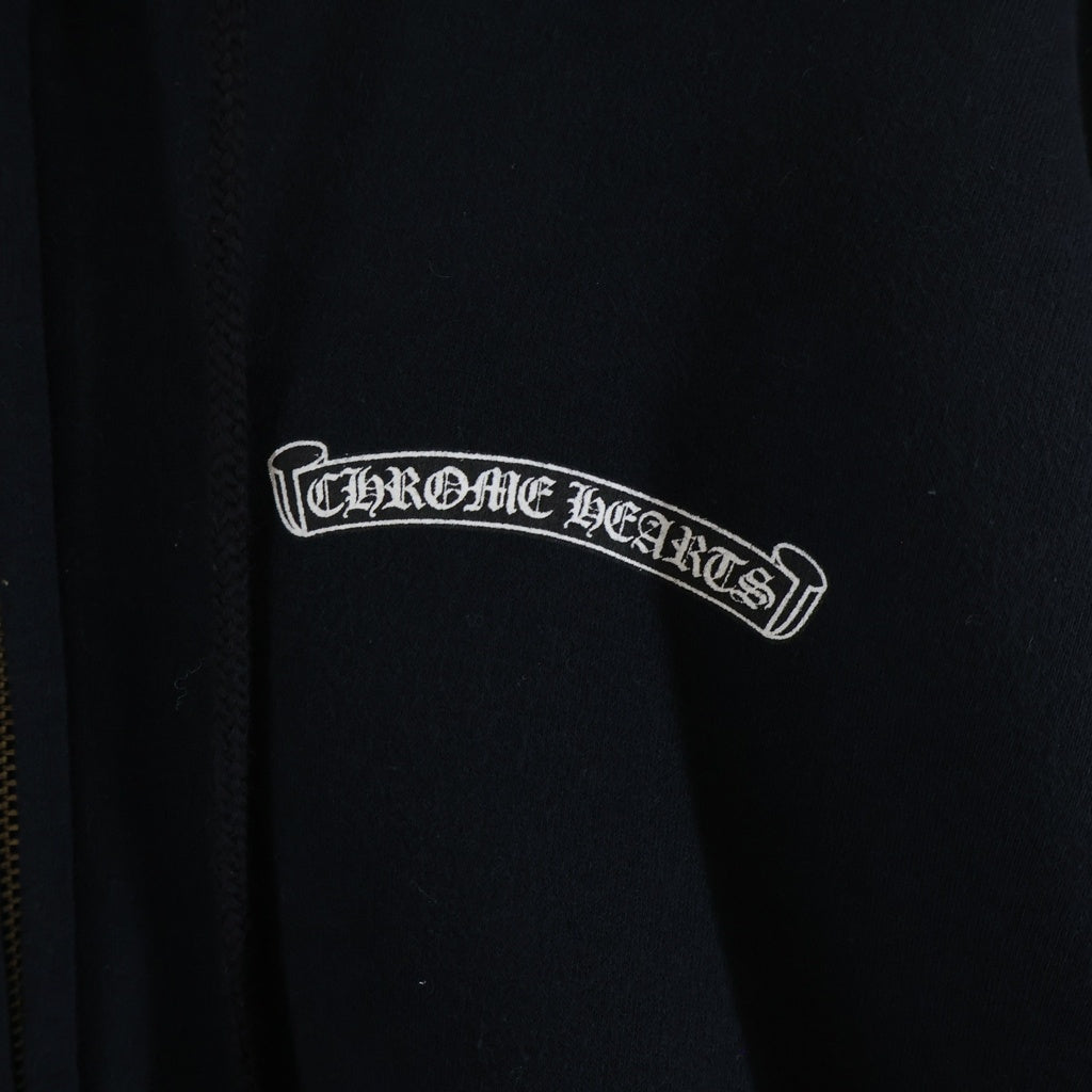 CHROME HEARTS(クロムハーツ) OLD BACK FLARE バックフレア スクロールラベルプリント裏地サーマル ダガージップアップパーカー フーディ ブラック